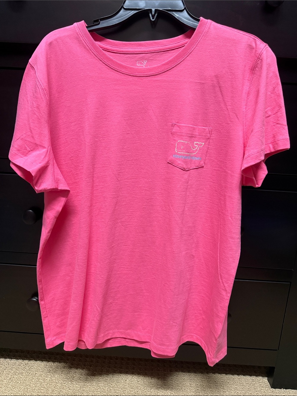 Vineyard Vines Women’s Hot Pink Pocket Tee with Whale Logo